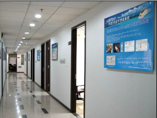 广州富利园大厦BIPV-LED走廊智能照明工程